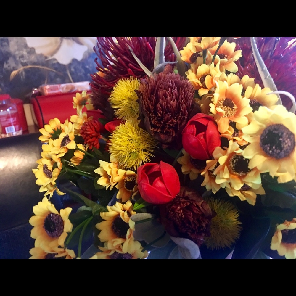 Artificial succulent flower arrangement